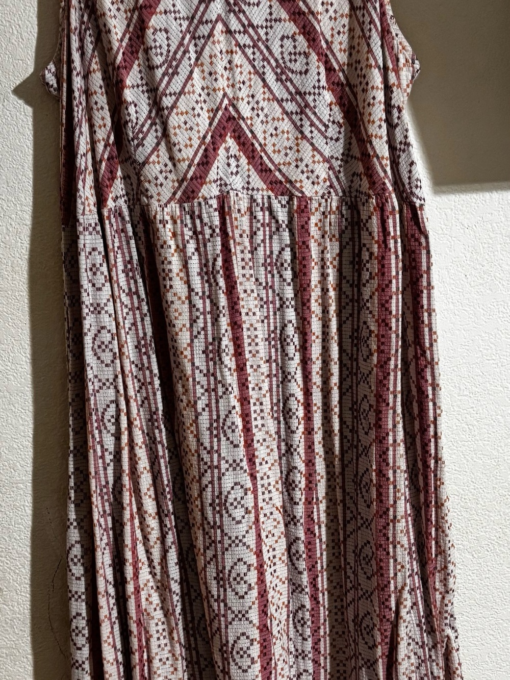True Craft Printed Maxi Skirt in Burgundy and Cream